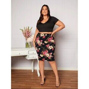Black Floral Crepe Pencil Skirt Sz 2X Elastic Waist Pull On Classic Dressy